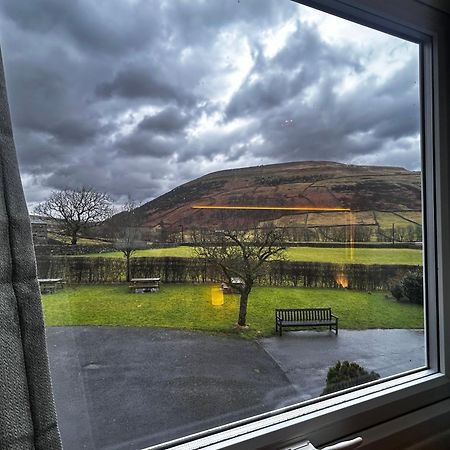 Kearton Guest House Thwaite ภายนอก รูปภาพ