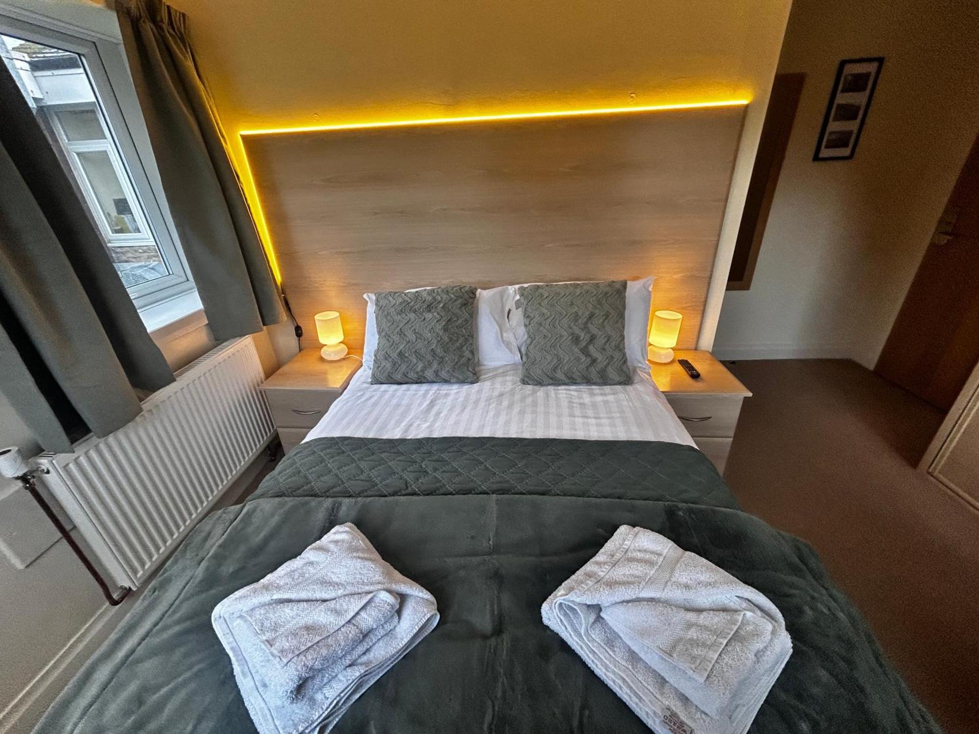 Kearton Guest House Thwaite ภายนอก รูปภาพ